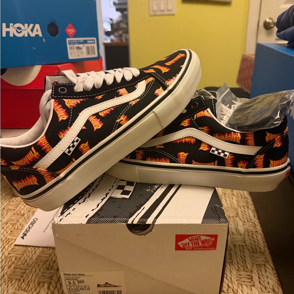 Vans thrasher sz 9.5 m or 10.5 women